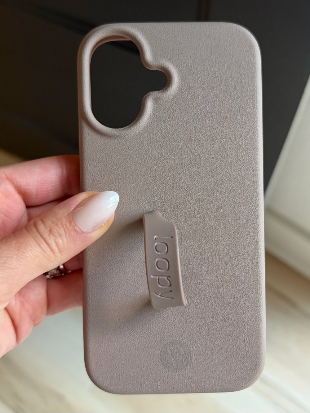 Loopy case stone iphone 17 phone case